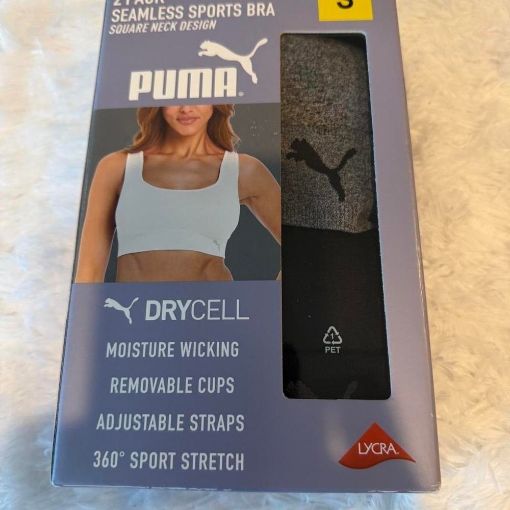 2 Pack of Puma Seamless Sports Bras Size S Black and Gray #Athleisure #comfort